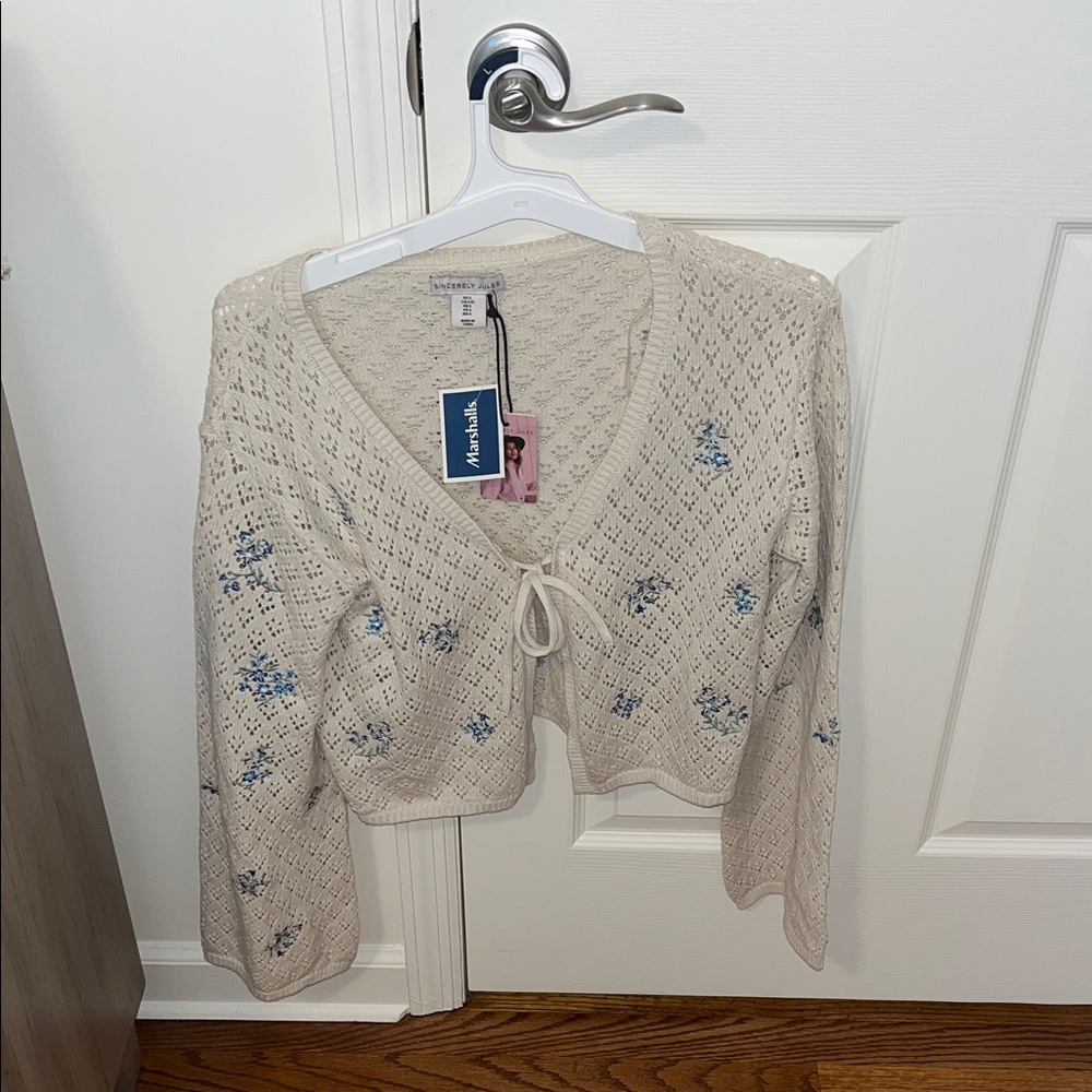 Knit blue floral cardigan
